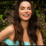 Simone Zucato surpreende com retorno em Dona de Mim; veja os detalhes!