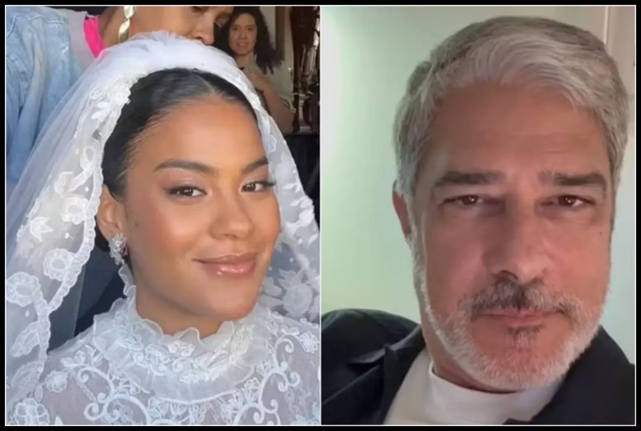 William Bonner segurando convite de casamento