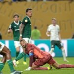 Palmeiras Eliminado do Mundial 2025: A Internet Não Perdoa e a “Zoeira” Explode!