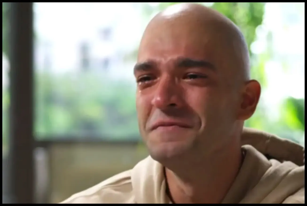 Afonso em momento de fragilidade, lutando contra a doença em Vale Tudo.