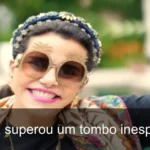 Narcisa Tamborindeguy superou tombo no Baile de Carnaval com humor